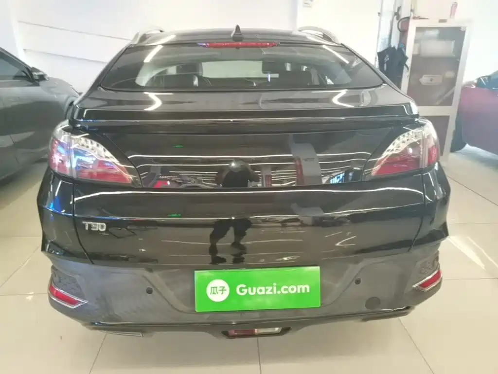 Venucia T90 2018 2017 2.0L CVT Smart Edition