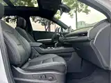 Фото 12 - Cadillac XT4