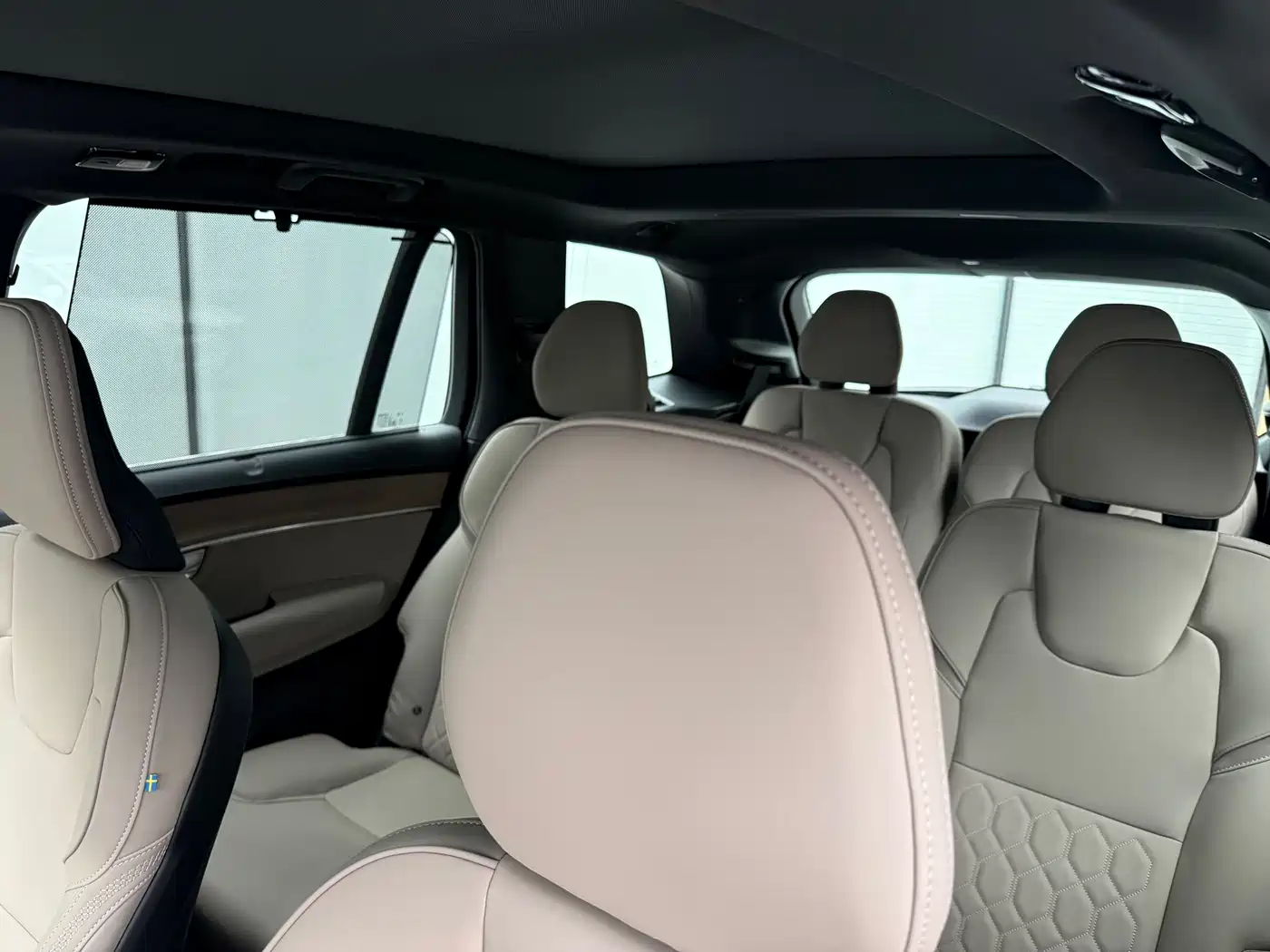 Volvo XC90 2026 2026 B6 AWD Momentum Luxury 6-seater