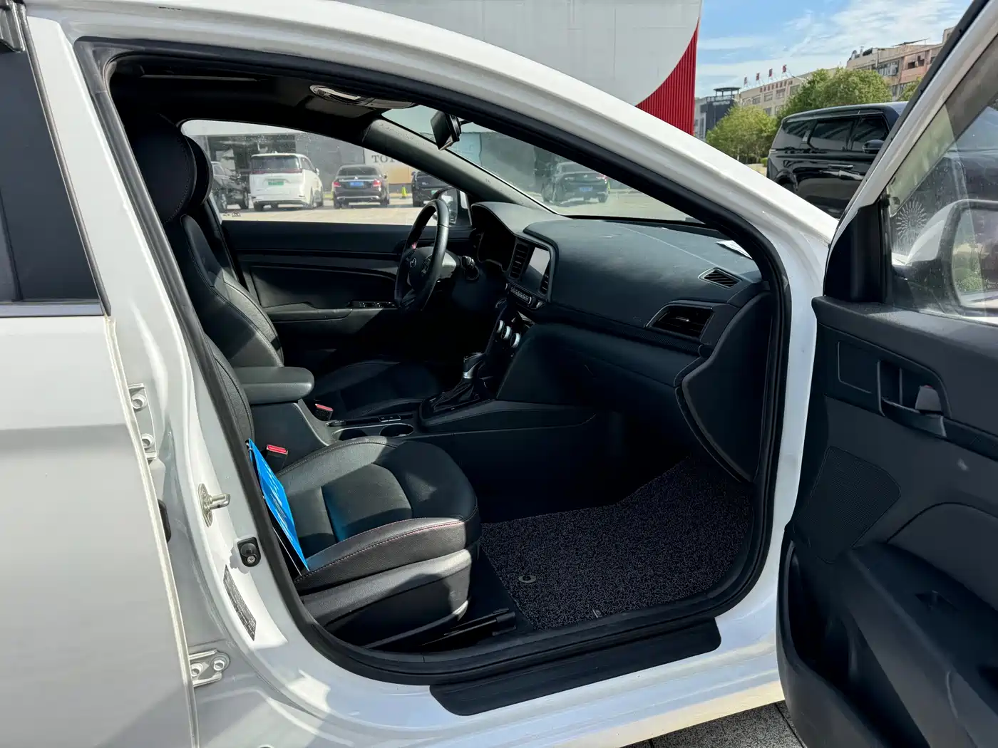 Hyundai Elantra 2020 1.4T DCT Dynamic·Vitality фото 11