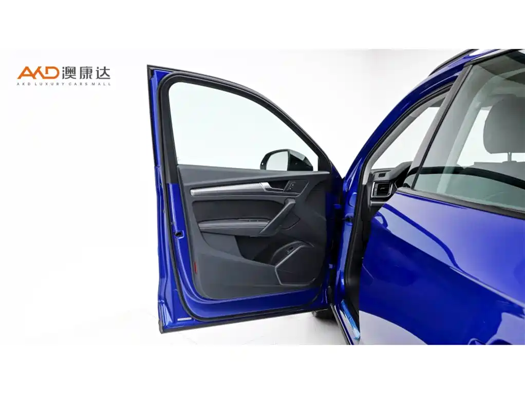 Audi Q5L 2022 40T Luxury Dynamic фото 10