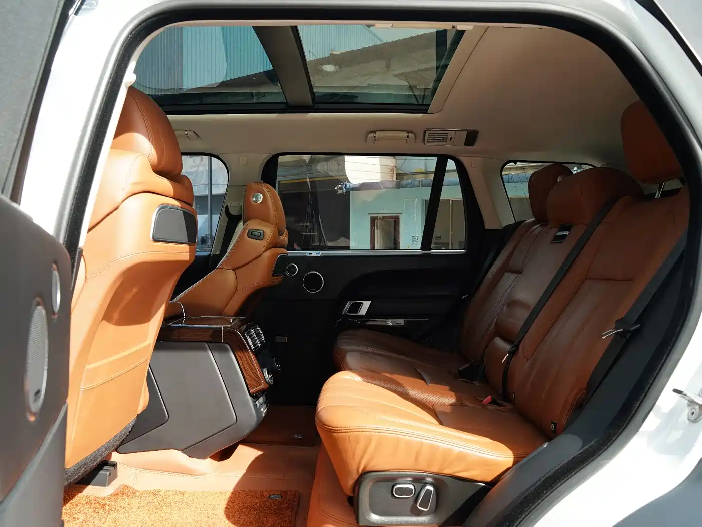 Land Rover Range Rover 2014 2014 3.0 SC V6 Vogue SE Genesis Extended Edition