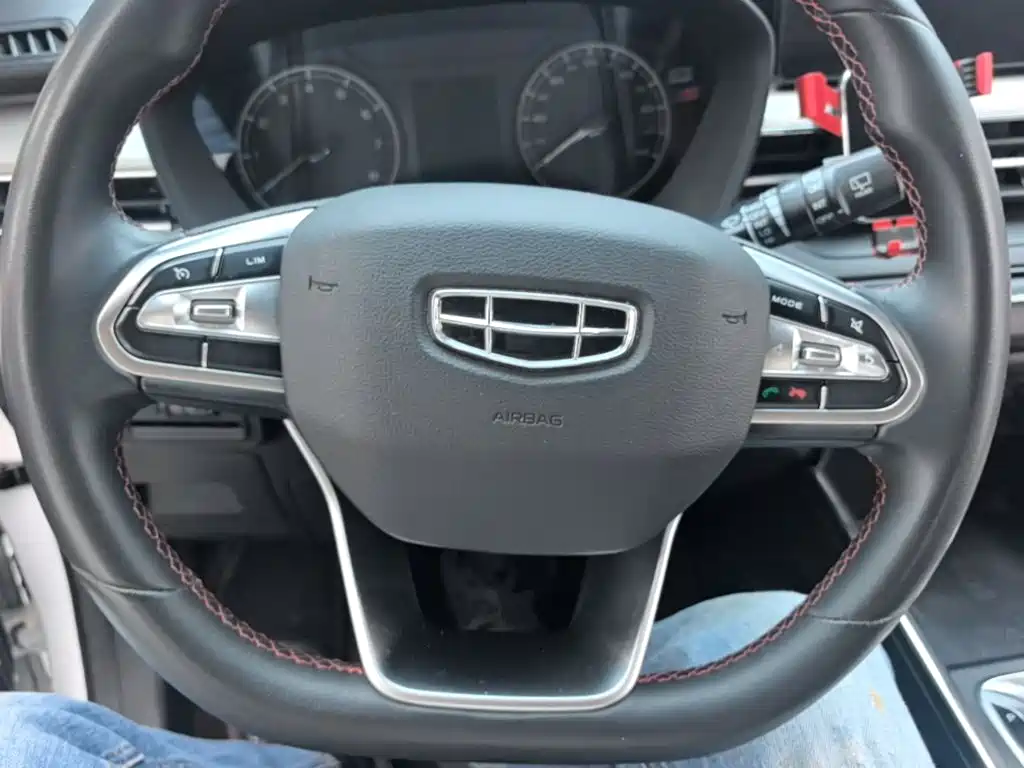 Geely Vision X3 2022 2021 PRO 1.5L CVT Premium