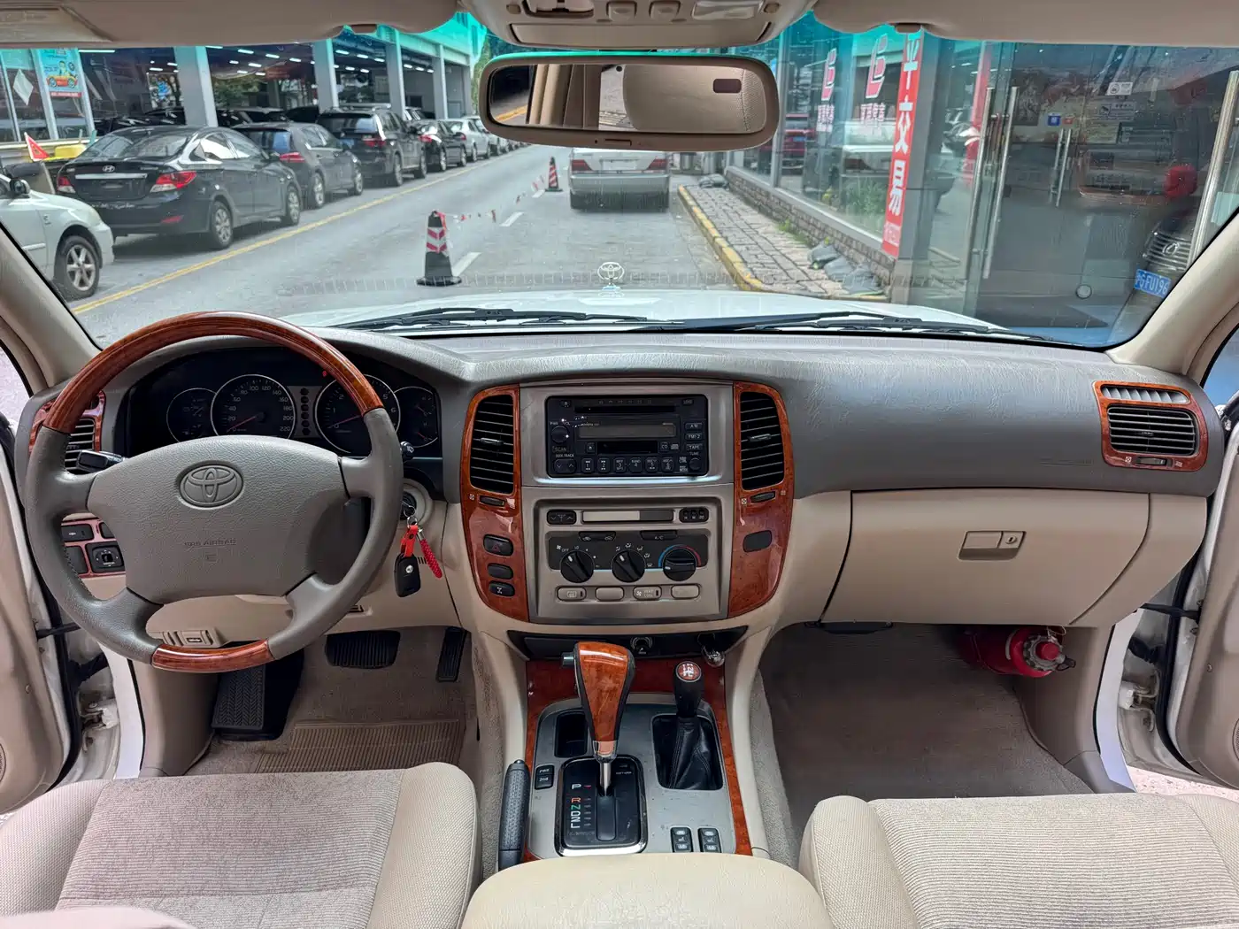 Toyota Land Cruiser (Import) фото 4
