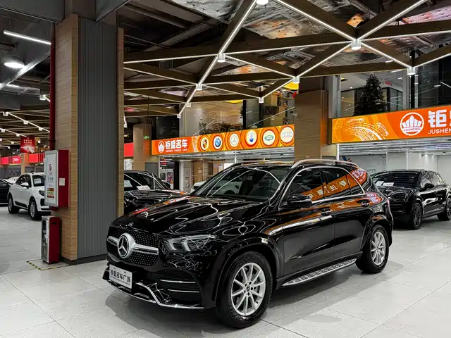 MERCEDES-BENZ GLE