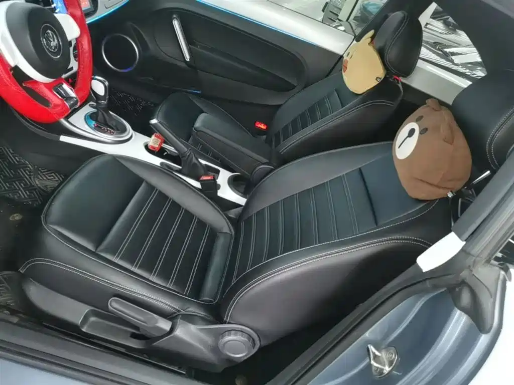 Volkswagen Beetle 2017 180TSI Enjoy фото 7