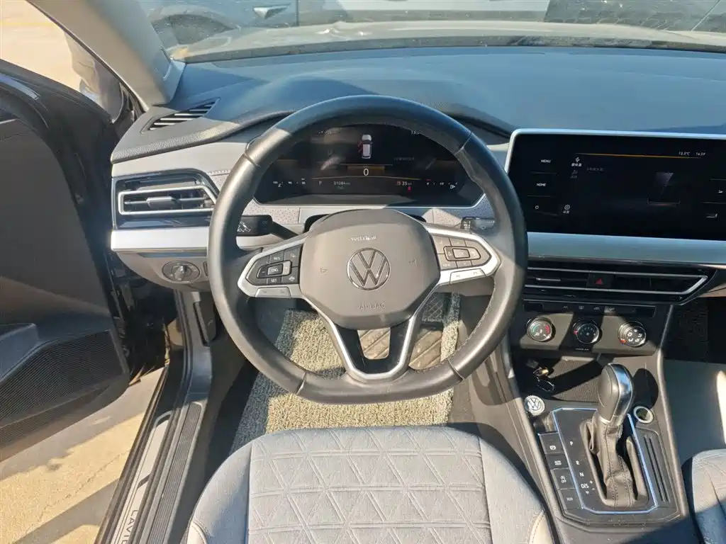 Volkswagen Lavida 2023 280TSI DSG Comfort Edition фото 7