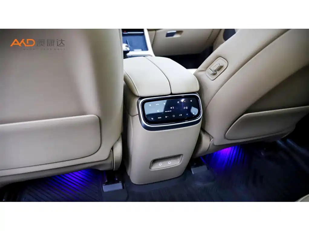 AITO Wenjie AITO M7 2024 1.5T Smart AWD Max Edition 5-Seater фото 9