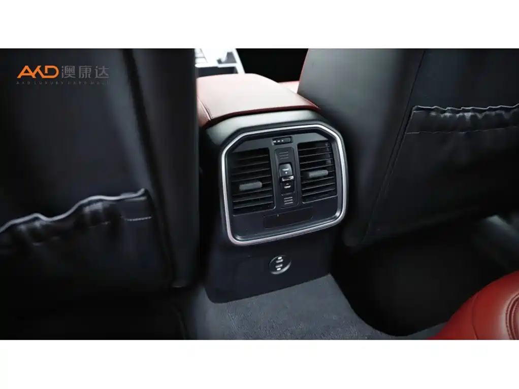 Porsche Macan 2022 Macan 2.0T фото 9