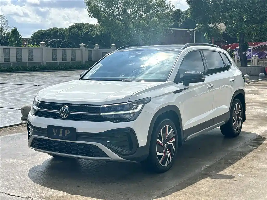 Volkswagen Tharu 2023 300TSI 2WD Full Moon Edition