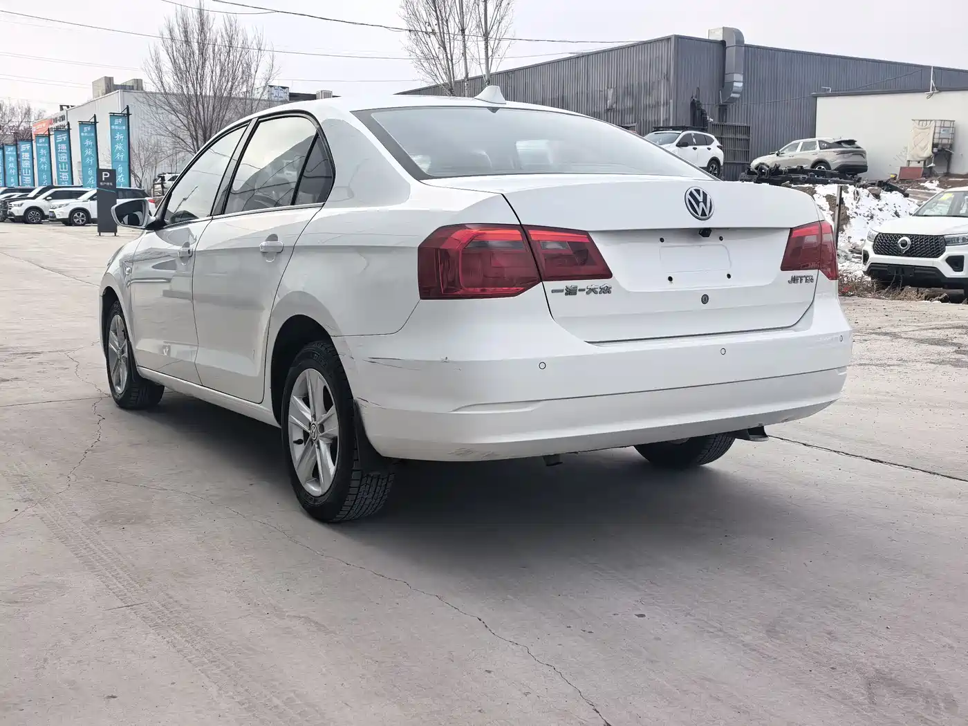 Volkswagen Jetta 2013 1.6L Automatic Luxury Model фото 7