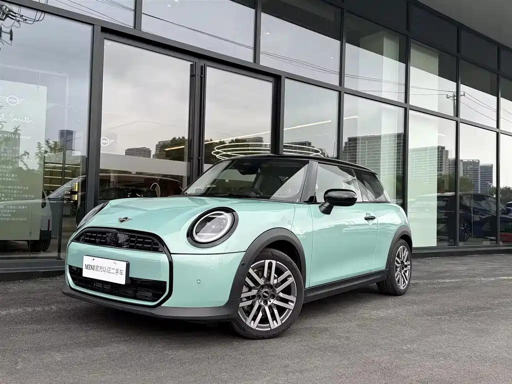 MINI MINI 2025 2025 1.5T COOPER Classic
