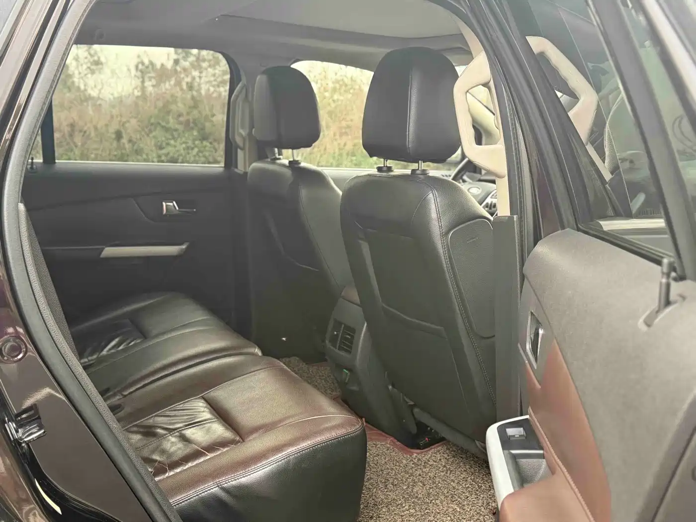 Ford Edge (Import) 2014 2012 2.0T Prestige