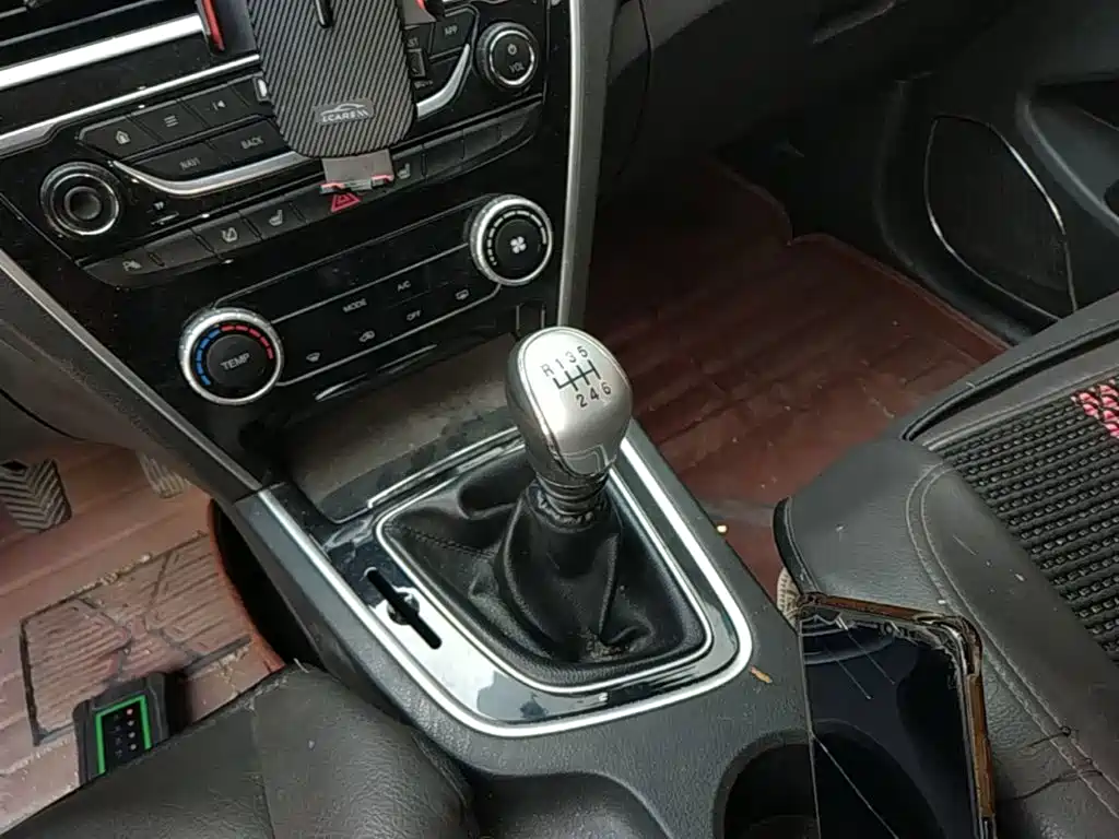 Leopaard CS10 2016 2015 2.0T Manual Premium Edition