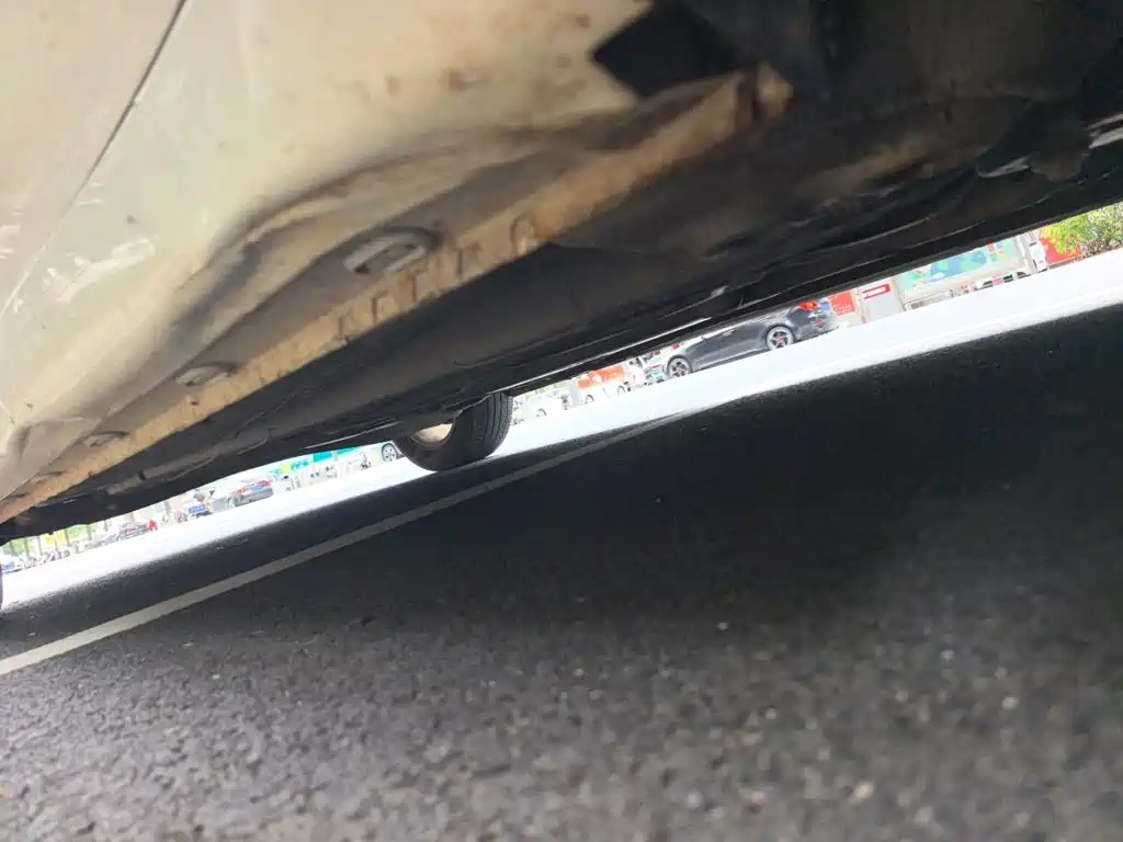 Roewe i5 2018 2019 1.5L Manual 4G-Connected Langyue Edition