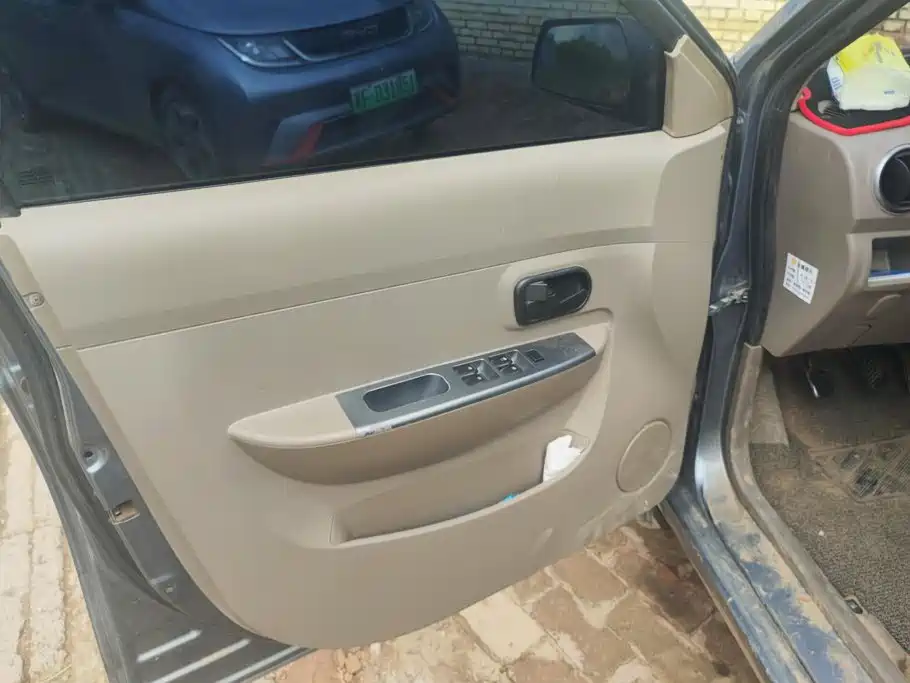 Wuling Motors Wuling Hongguang 2013 2013 1.5L Standard