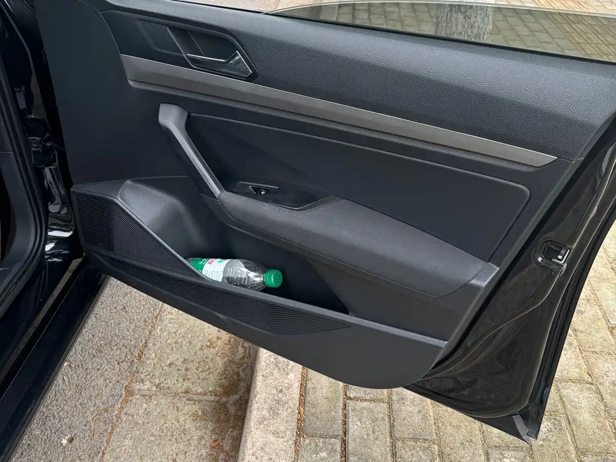 Volkswagen Lavida 2021 1.5L Automatic Trend Edition фото 9
