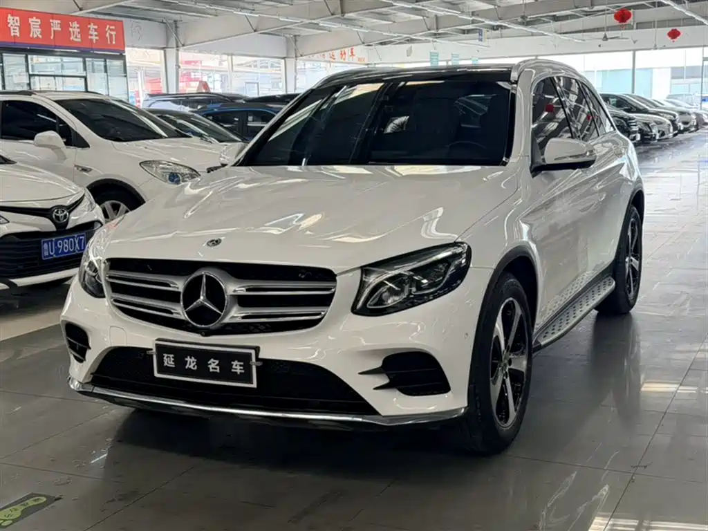 Mercedes-Benz GLC 2018 Facelift GLC 260 4MATIC Luxury