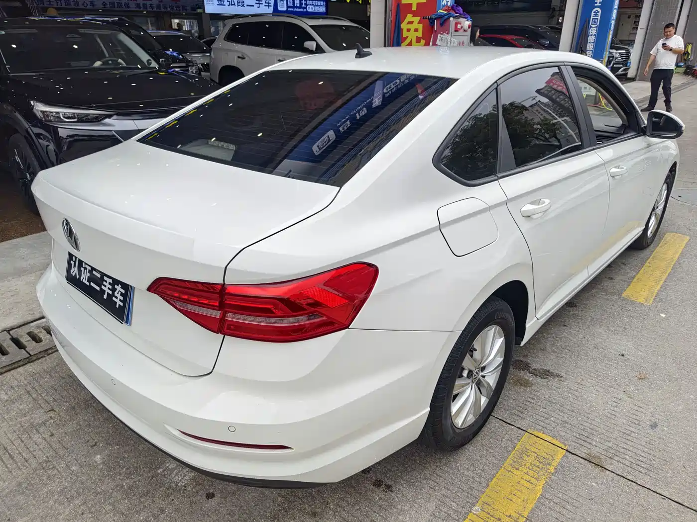 Volkswagen Lavida 2018 1.5L Auto Trend Edition China V фото 9