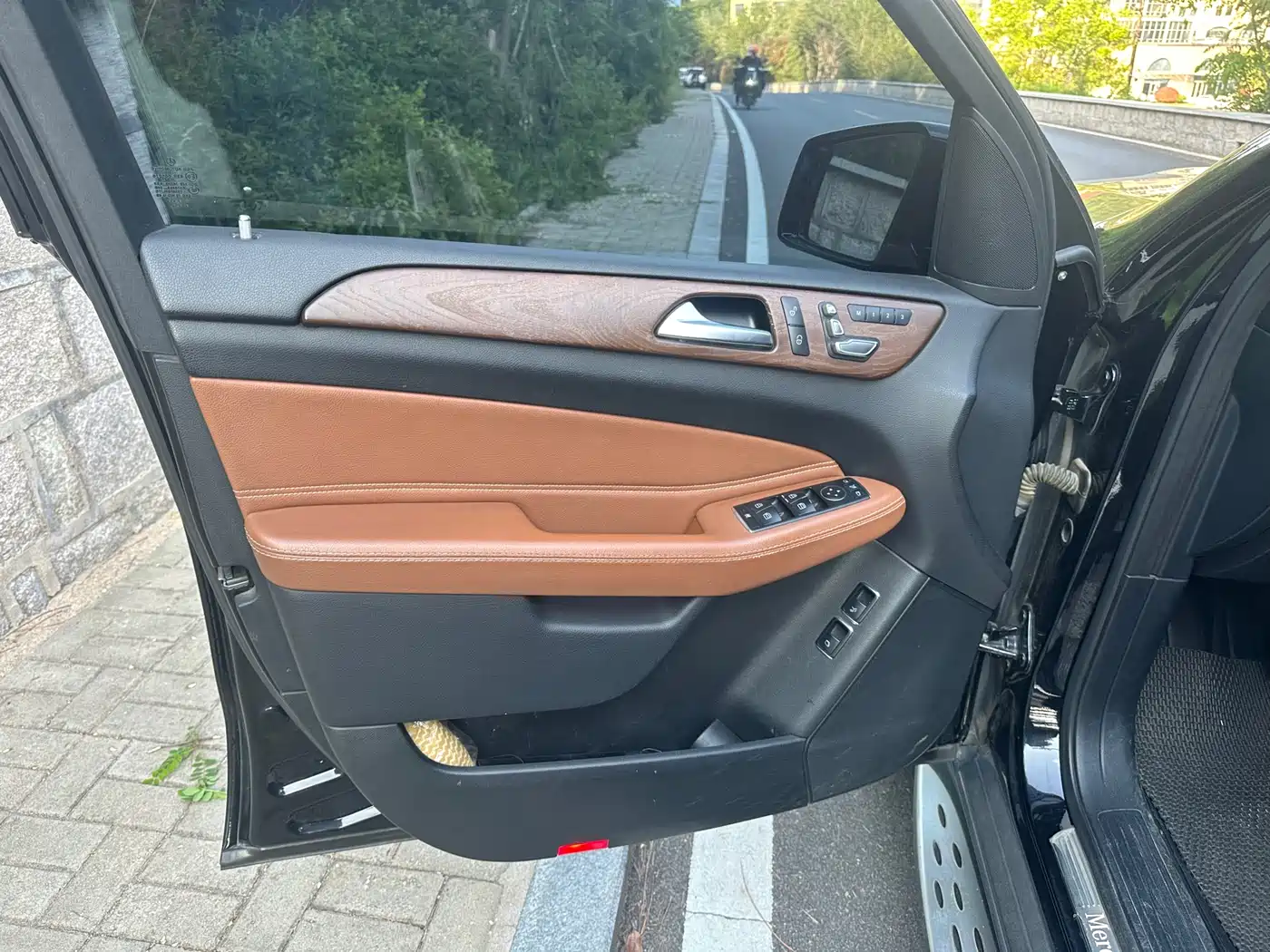 Mercedes-Benz GLS 2018 GLS 400 4MATIC Luxury фото 6