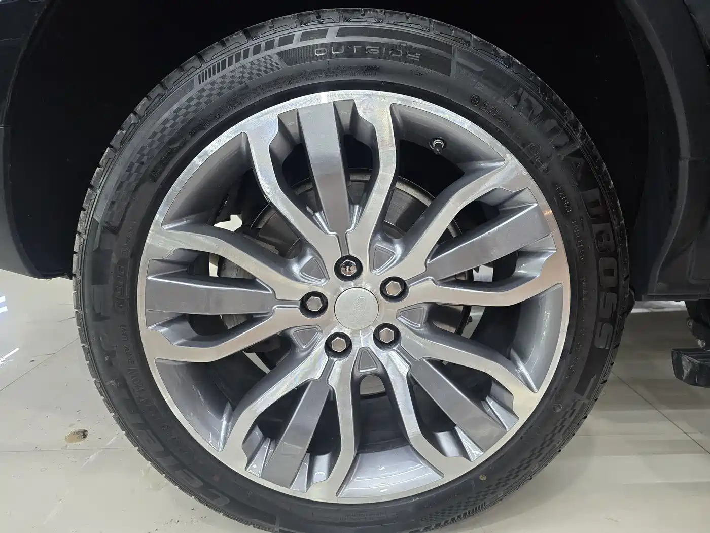 Land Rover Range Rover Sport 2016 Model 3.0 SDV6 HSE DYNAMIC фото 14