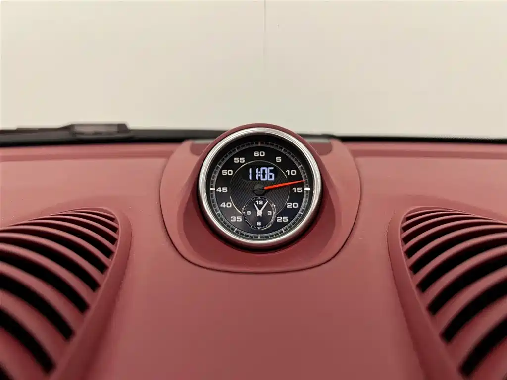 Porsche 718 2022 Boxster 2.0T фото 17