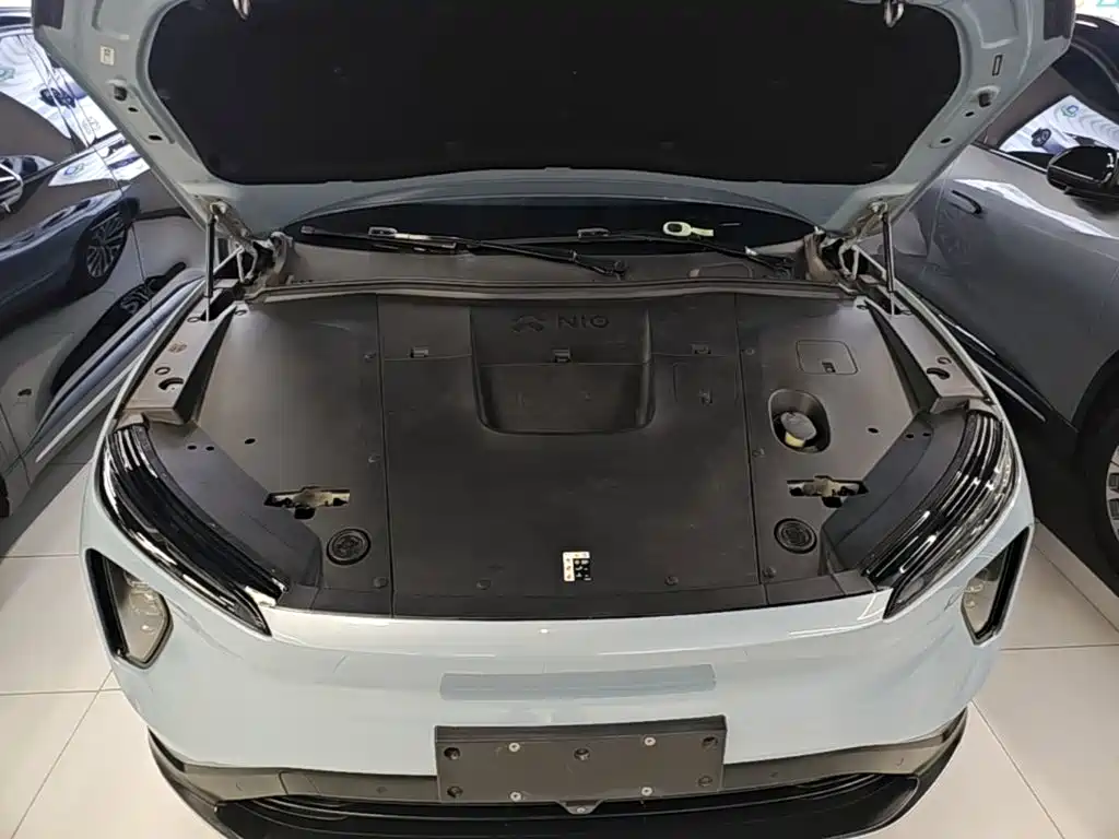 Фото 20 - NIO ES6