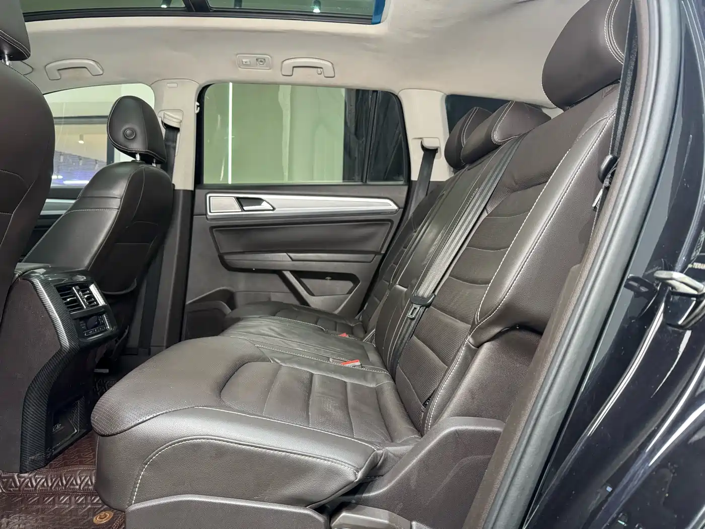 Volkswagen Teramont 2019 380TSI 4WD Luxury Edition China VI фото 18