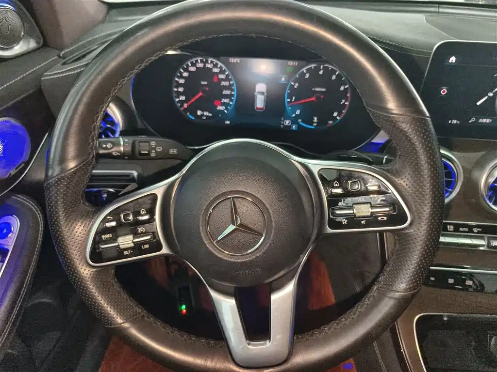 Mercedes-Benz GLC 2020 GLC 260 L 4MATIC Luxury фото 17
