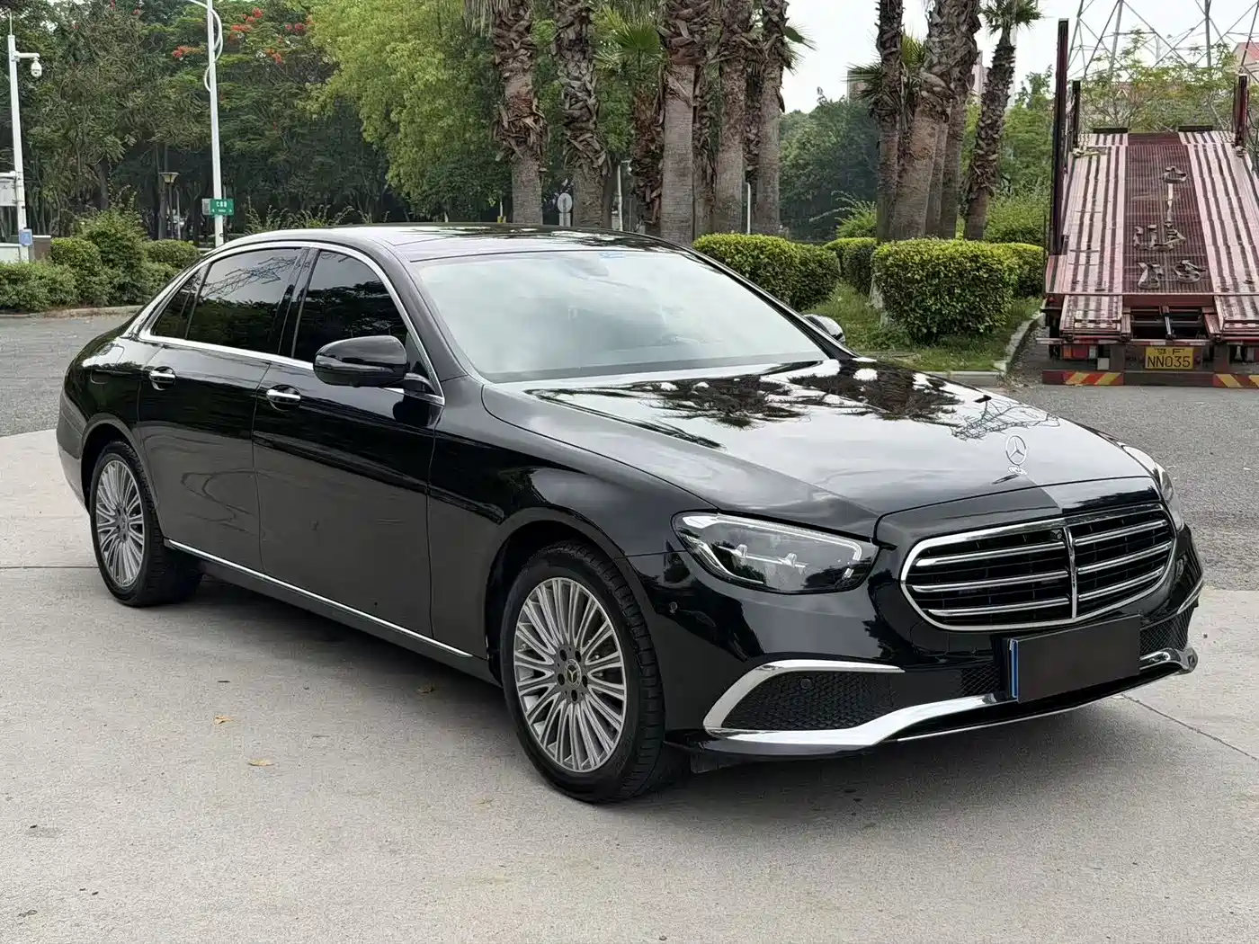 Mercedes-Benz E-Class 2022 E 300 L Luxury фото 3