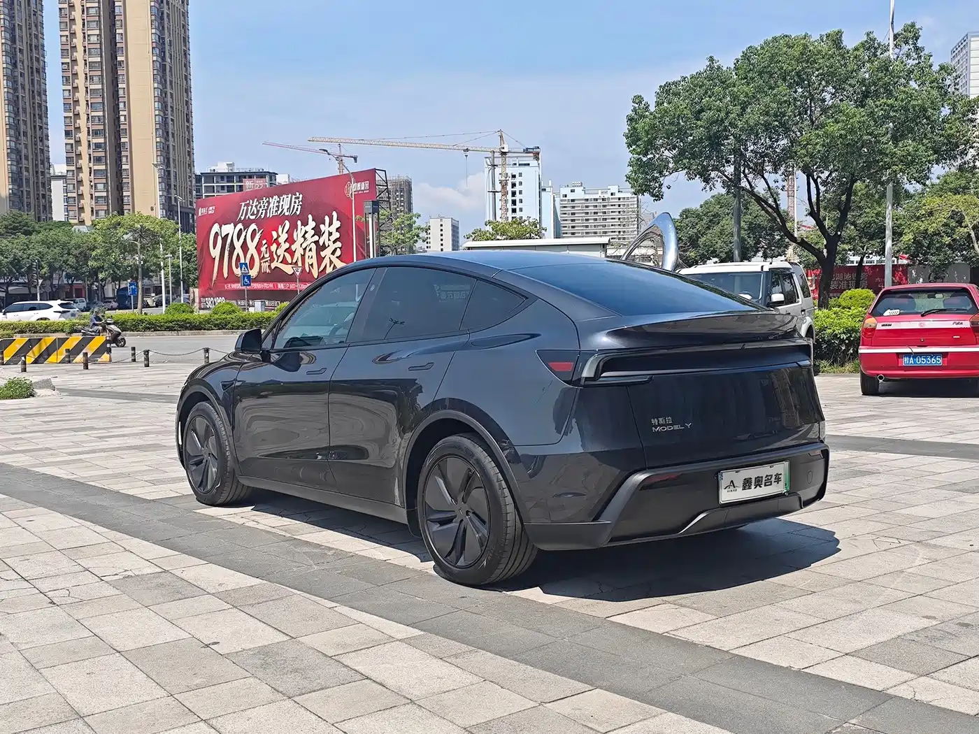 Tesla Model Y 2026 2026 Rear-Wheel Drive