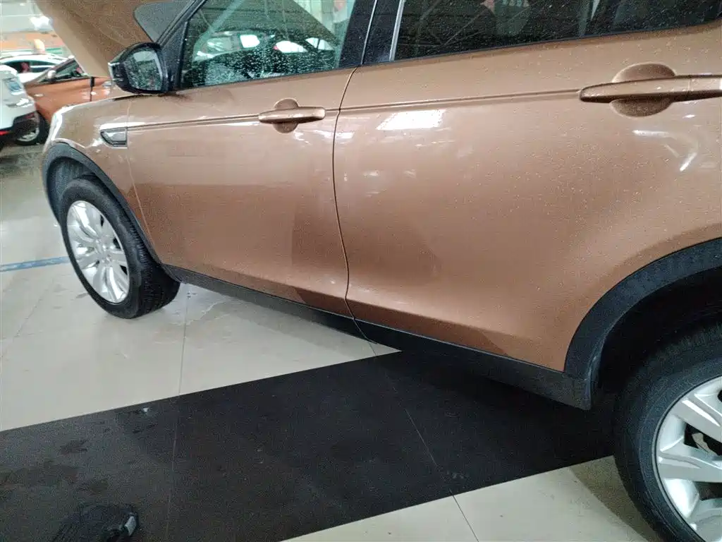 Land Rover Discovery Sport 2016 2.0T Launch Limited Edition фото 22