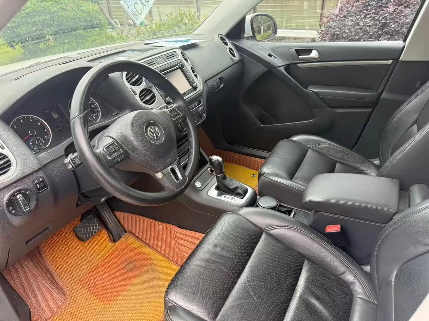 Volkswagen Tiguan 2015 1.8TSI Automatic 2WD Highline фото 13