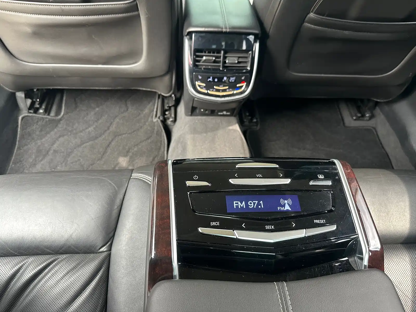 Photo 10 - Cadillac XTS