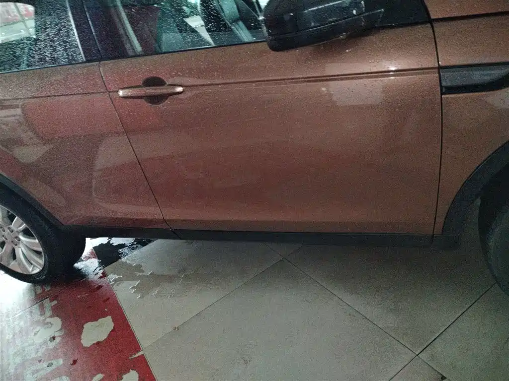 Land Rover Discovery Sport 2016 2.0T Launch Limited Edition фото 21
