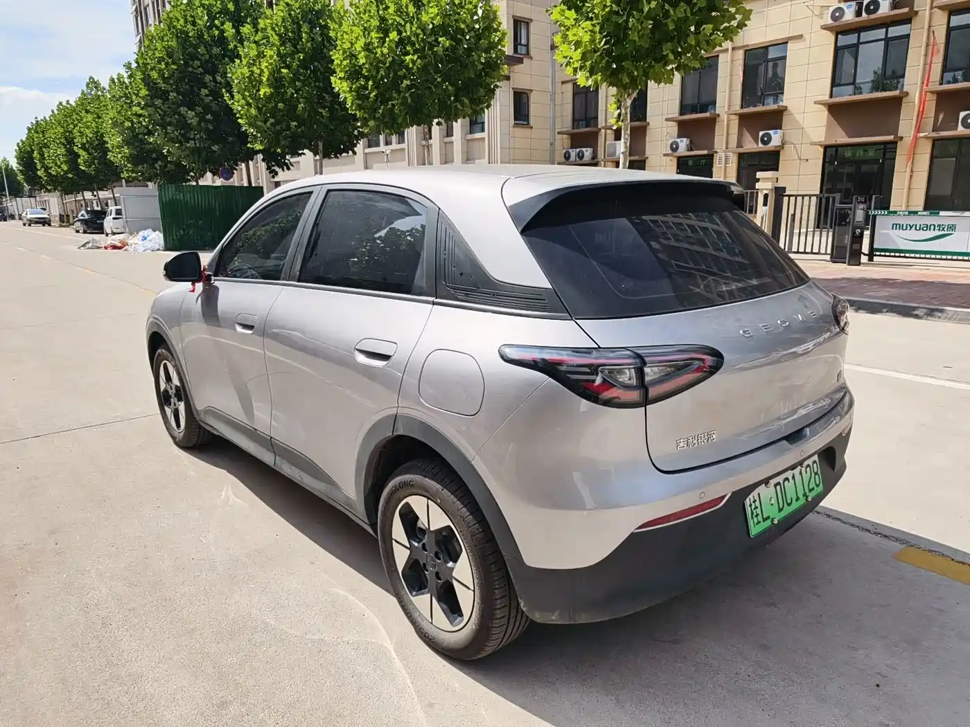 Фото 7 - Geely Galaxy Starry Wish