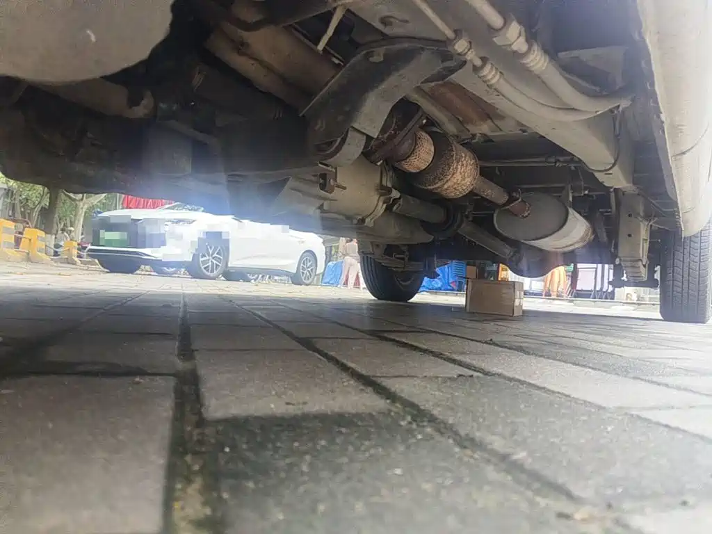 Wuling Motors Wuling Rongguang 2012 2011 1.2L Base Model