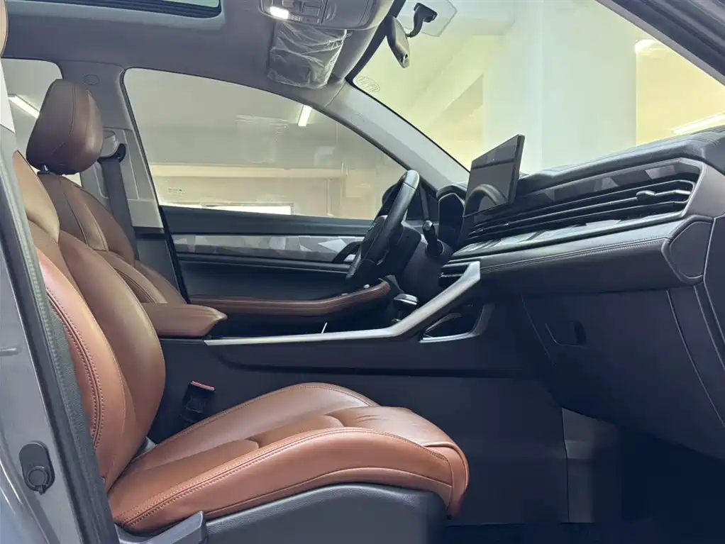 GEELY AUTOMOBILE VISION X6