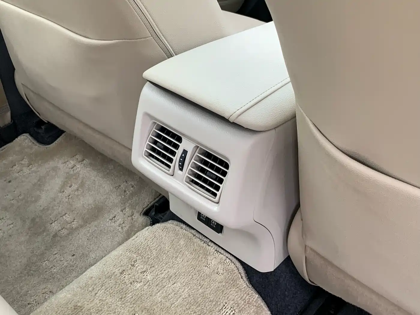 Toyota Camry 2019 Facelift 2.0G Luxury Edition фото 30
