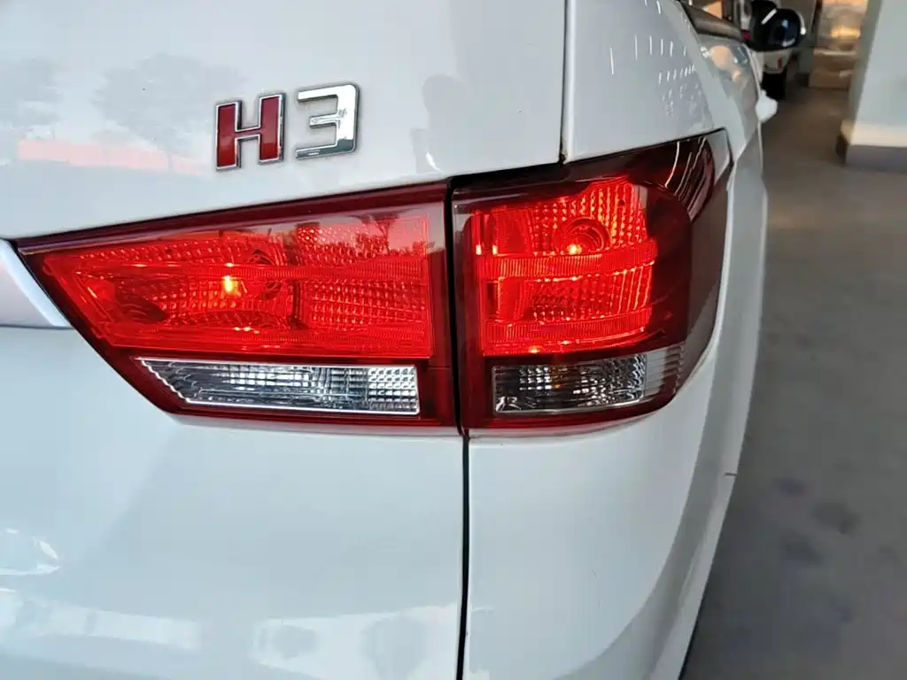 BAIC Huansu H3 2017 2015 1.5L Manual Comfort