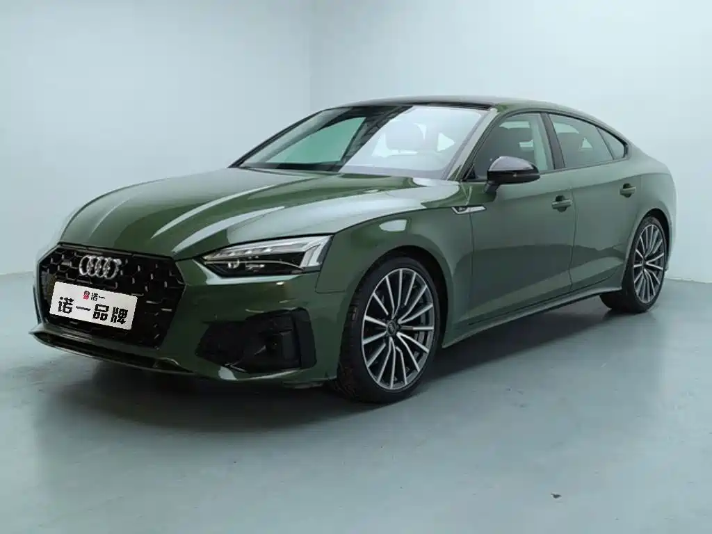  Audi Audi A5 (Import) 2024 Sportback 40 TFSI quattro Luxury Dynamic
