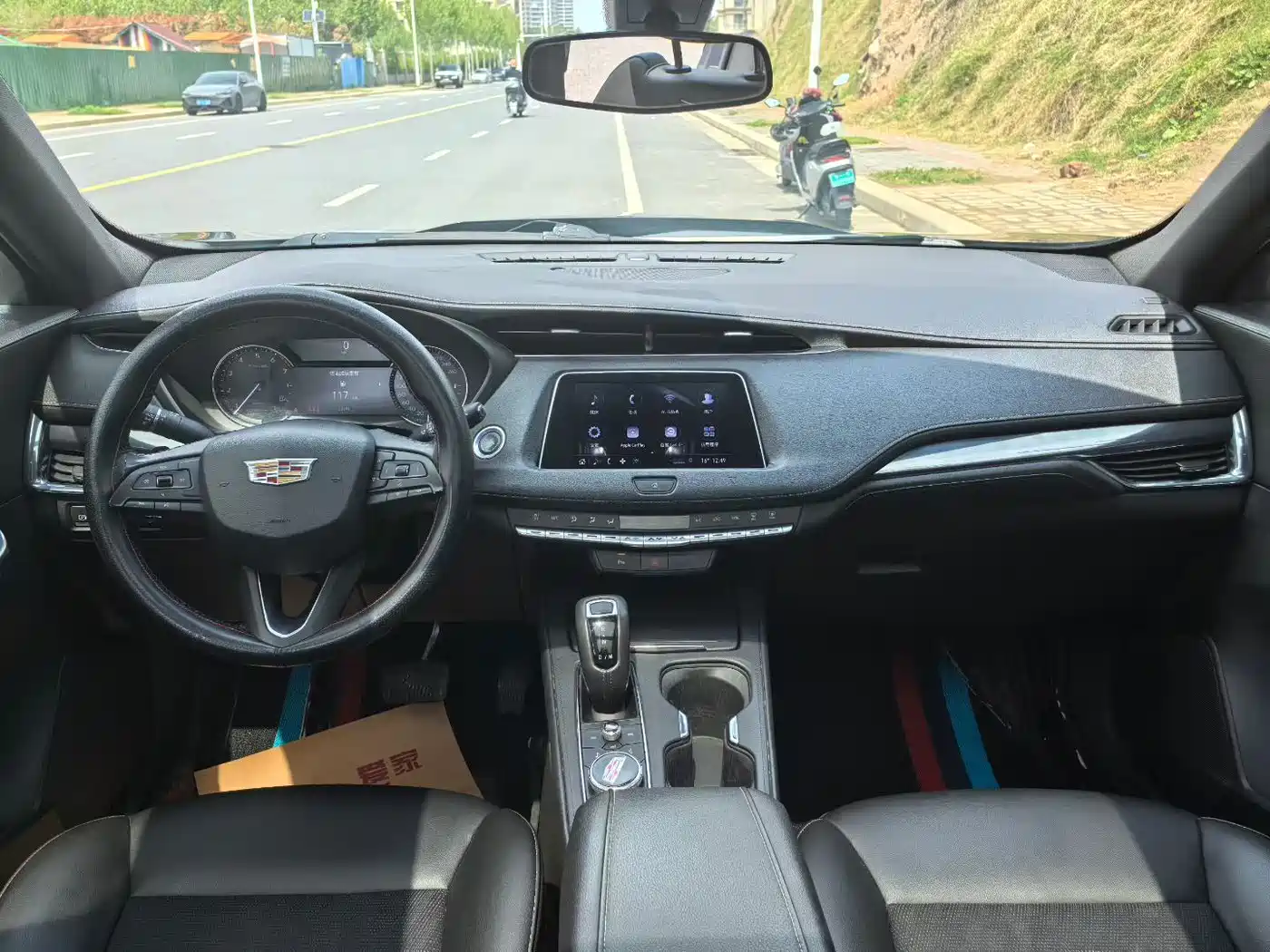 Cadillac XT4 2018 Model 28T 2WD Technology фото 4