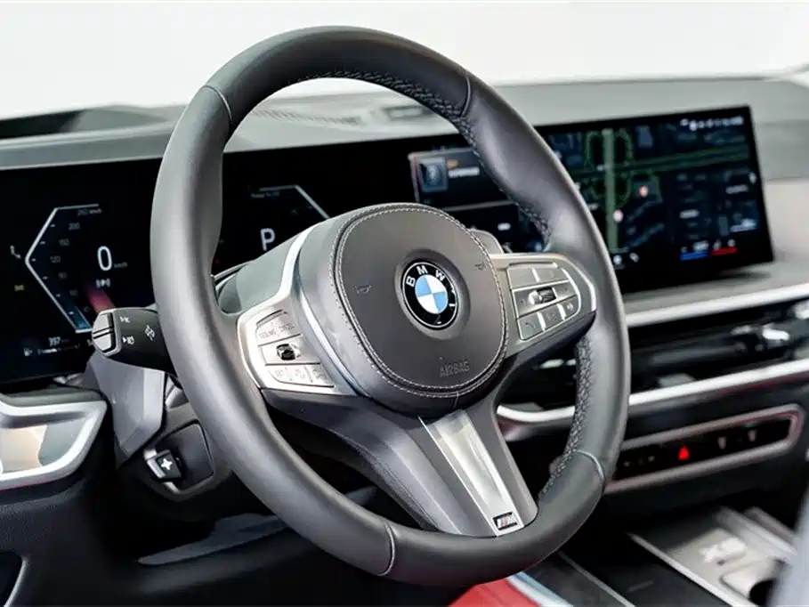 BMW X5 2023 xDrive 30Li Premium M Sport Package фото 12