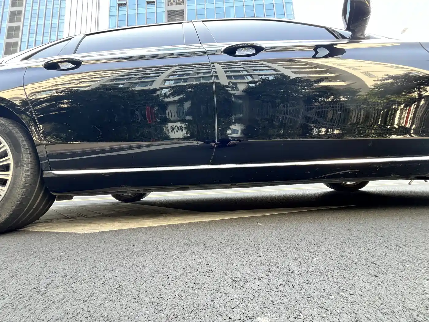 Mercedes-Benz E-Class 2023 E 300 L Luxury фото 27