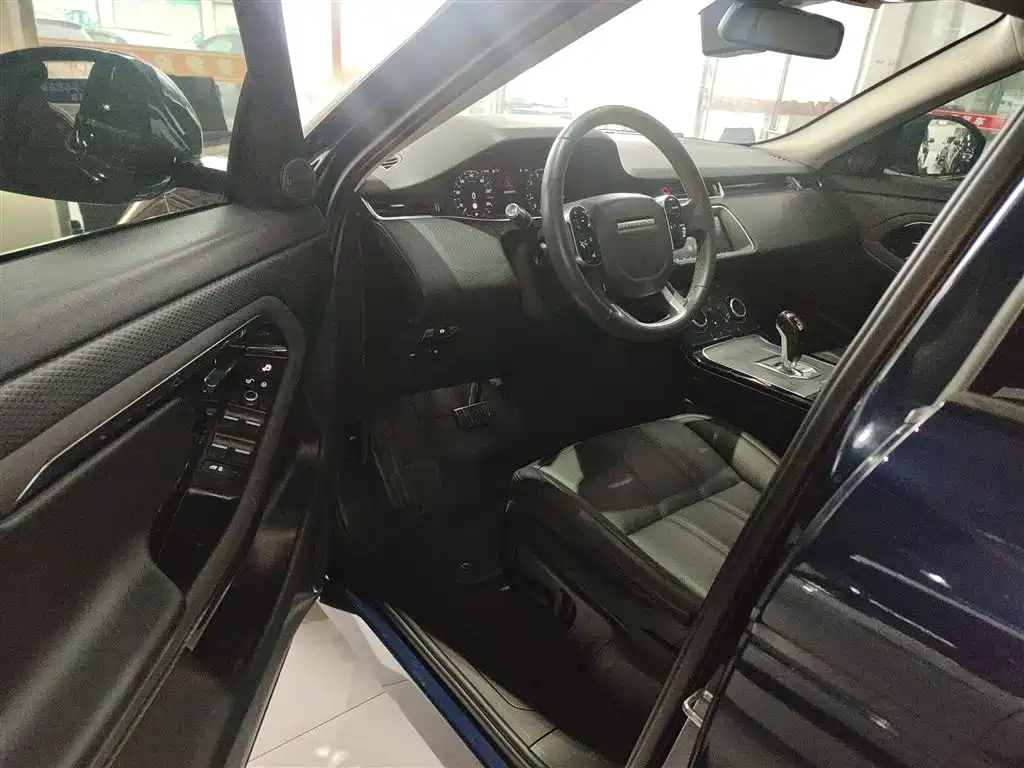 Land Rover Range Rover Evoque 2020 249PS R-DYNAMIC S Sport Edition фото 15