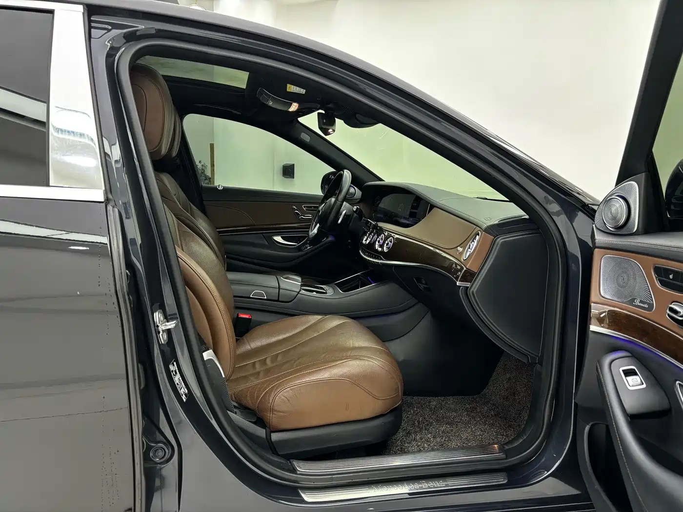 Mercedes-Benz S-Class 2019 S 320 L Ultimate Edition фото 28