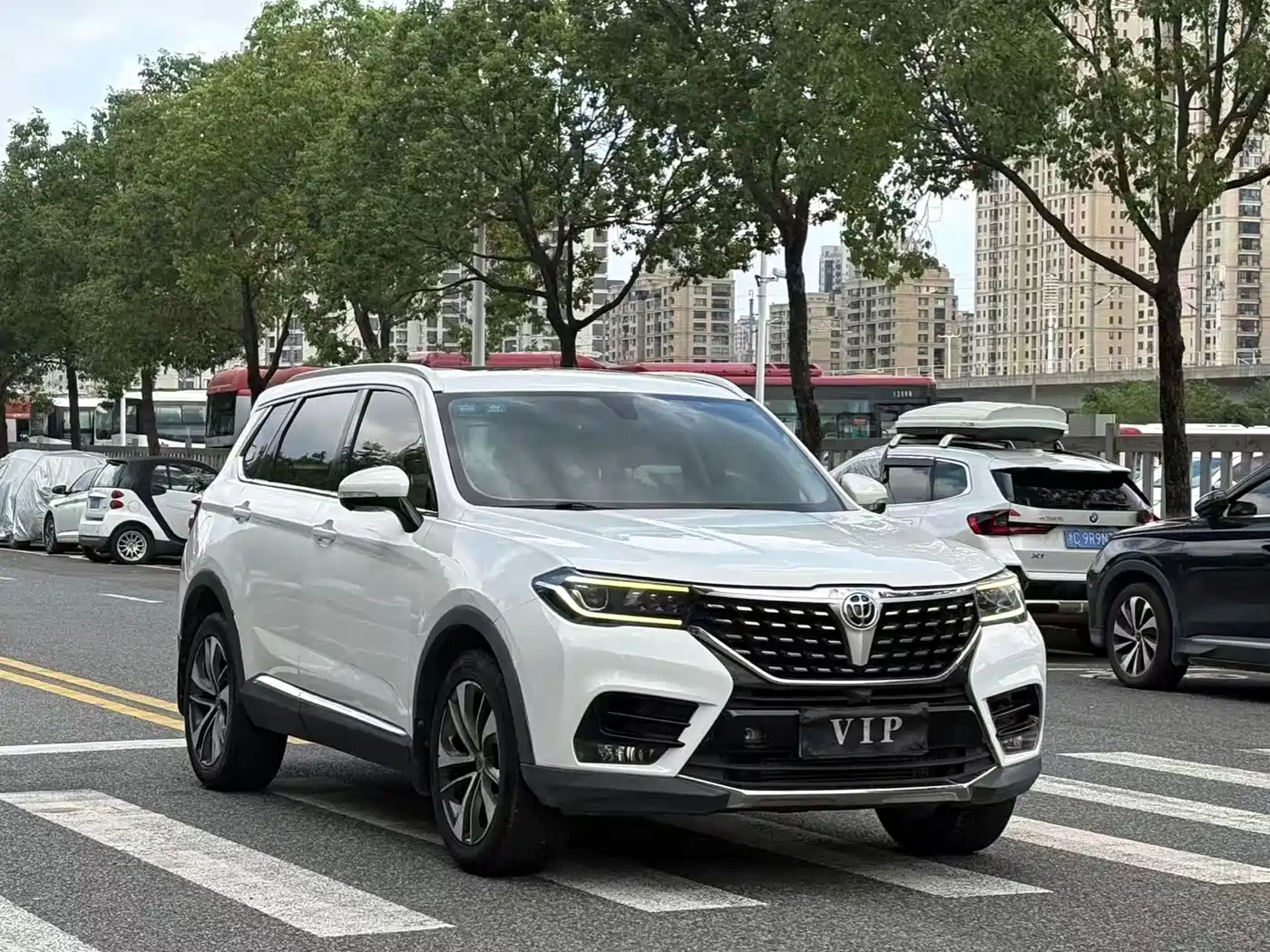 Zhonghua V7 2019 2018 280T Manual Luxury 5-Seater