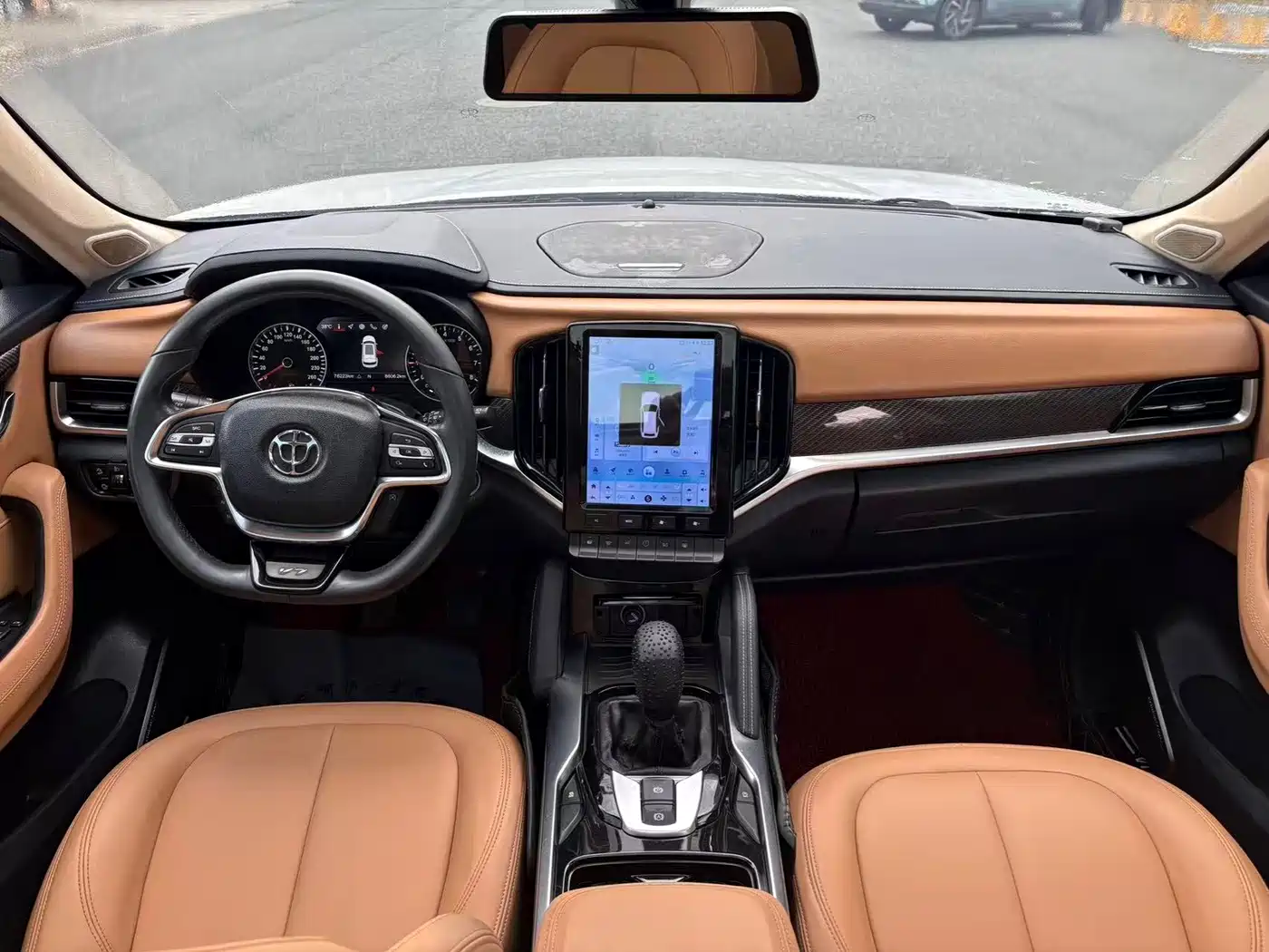 Zhonghua V7 2019 2018 280T Manual Luxury 5-Seater