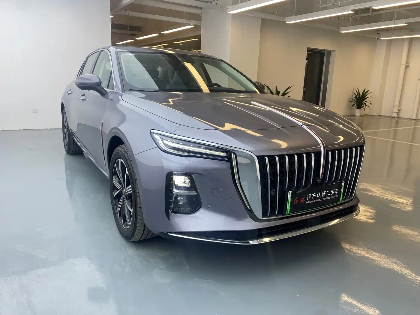 Hongqi H5 PHEV 2025 2025 170 Super Hybrid Edition