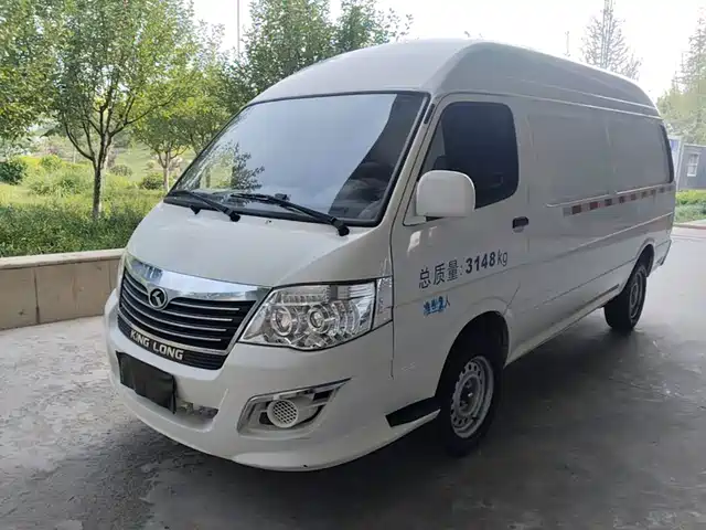  King Long Jinwei 2021 2.2L Express Van High Roof V22H